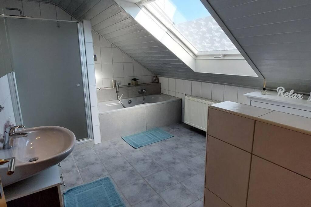 Grosse Tolle 4 Zimmer Ferienwohnung Im Herzen Des Odenwaldes Mörlenbach 외부 사진