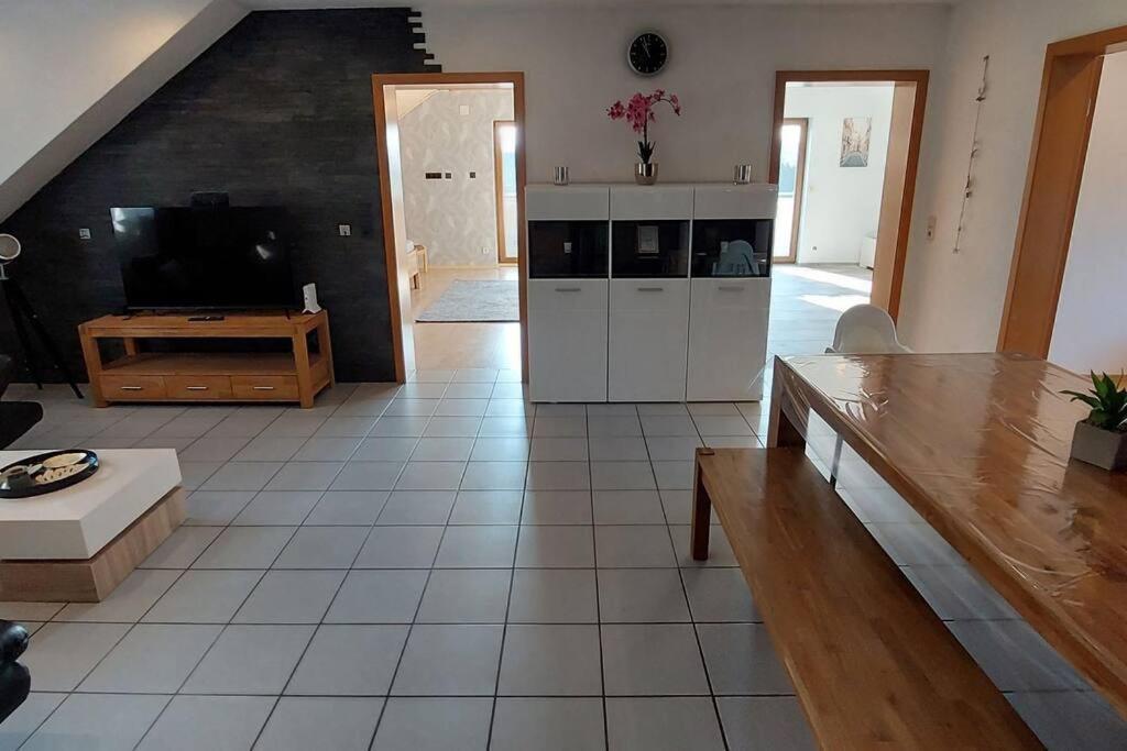 Grosse Tolle 4 Zimmer Ferienwohnung Im Herzen Des Odenwaldes Mörlenbach 외부 사진