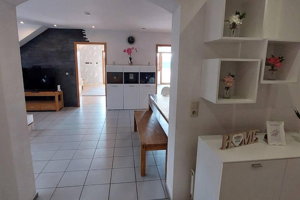 Grosse Tolle 4 Zimmer Ferienwohnung Im Herzen Des Odenwaldes Mörlenbach 외부 사진